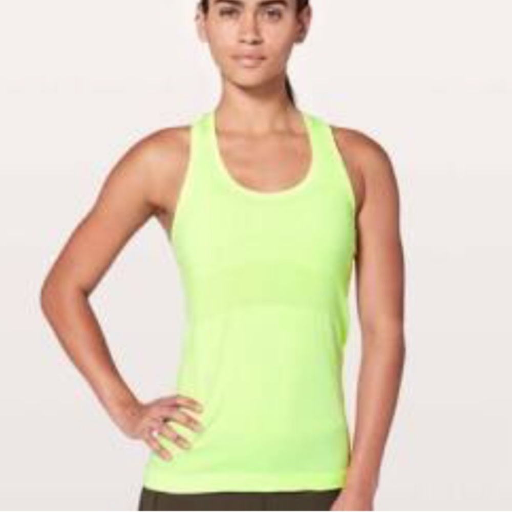 lululemon swiftly racerback tank size 6